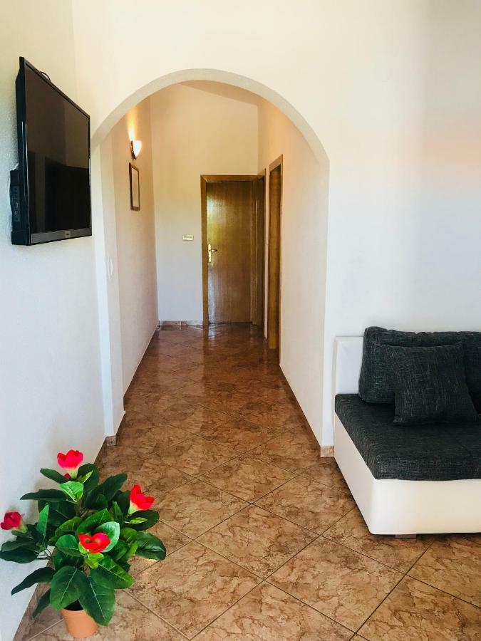 Apartmani Bermanec Vir Buitenkant foto